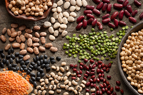 8-Must-Have-Superfoods-for-Every-Shopping-List-Legumes